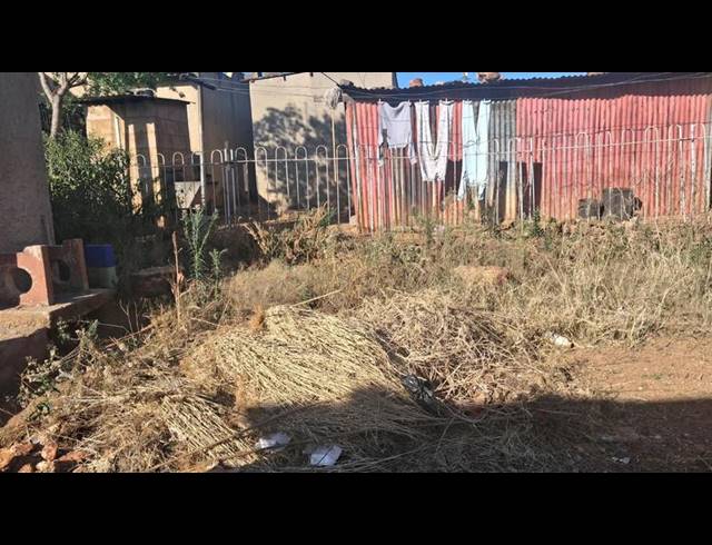 1 BEDROOM HOUSE FOR SALE IN MOLELEKI EXT 2